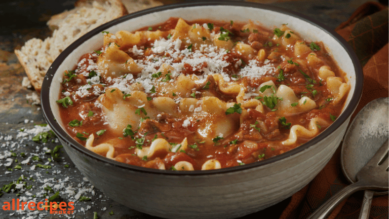 How to Make Delicious Lasagna Soup in 30 Minutes